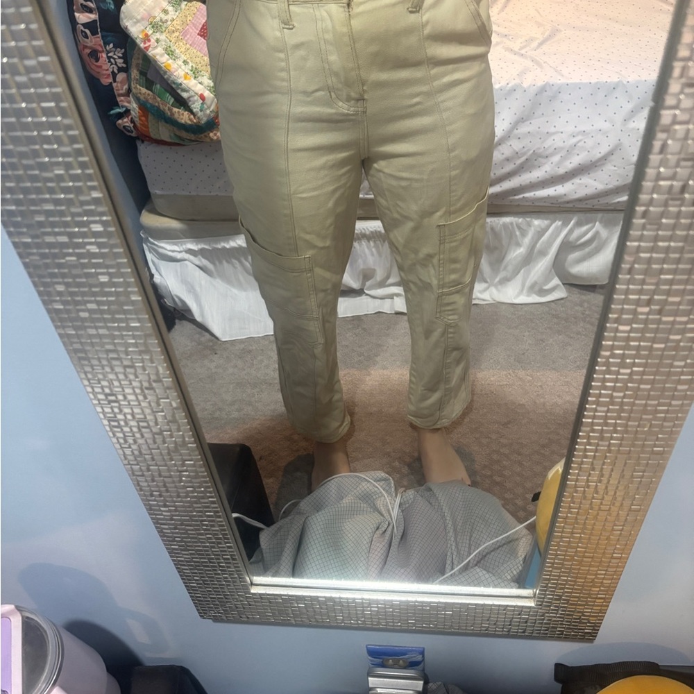 BP Cream Cargo Pants Slim Fit